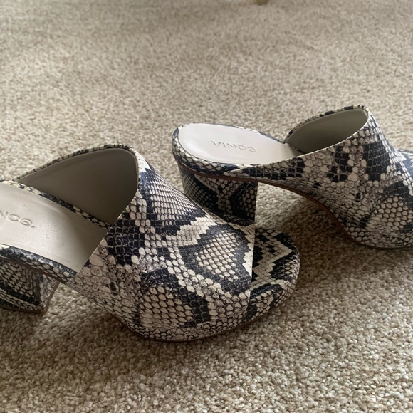 Vince Heels - Picture 2 of 5